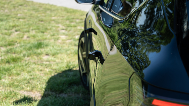 AutoZeeland rijdt de Mitsubishi Eclipse Cross 87 kWh
