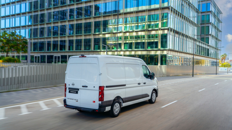 Nissan INTERSTAR-e uitgeroepen tot ‘Bestelauto van het Jaar 2026’