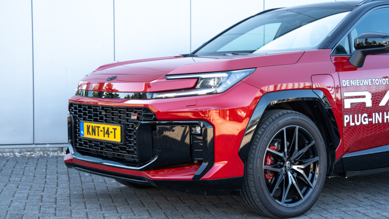 AutoZeelandtest van de Toyota RAV4 GR Plug-In-Hybrid 300 Sport