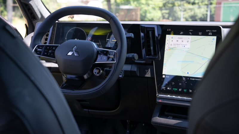 AutoZeeland rijdt de Mitsubishi Eclipse Cross 87 kWh