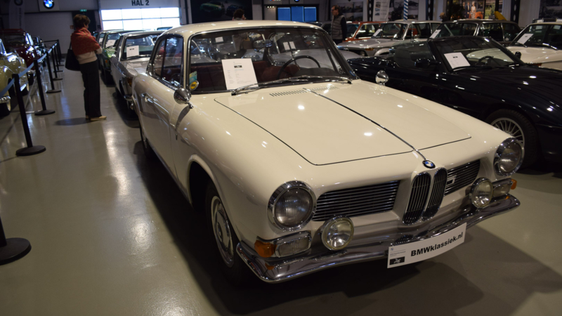 Visscher Classique Buren, van autobedrijf tot klassiekermuseum