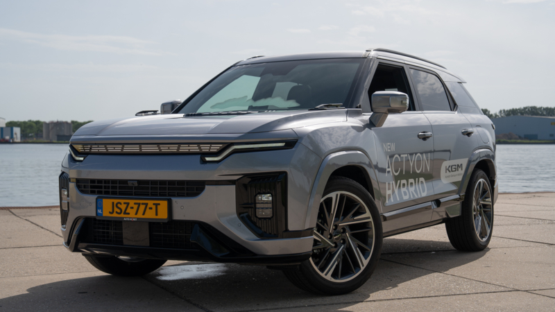 AutoZeeland rijdt de KGM Actyon Hybrid