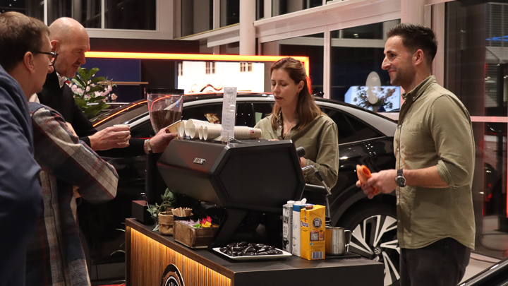 Carchitecture by Auto Poppe in Goes