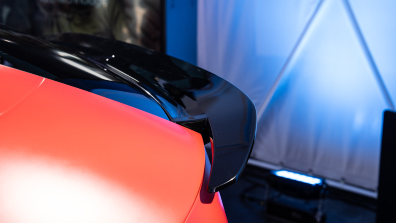 Hyundai IONIQ 3 maakt indruk tijdens onthulling bij Auto Sturm in Goes