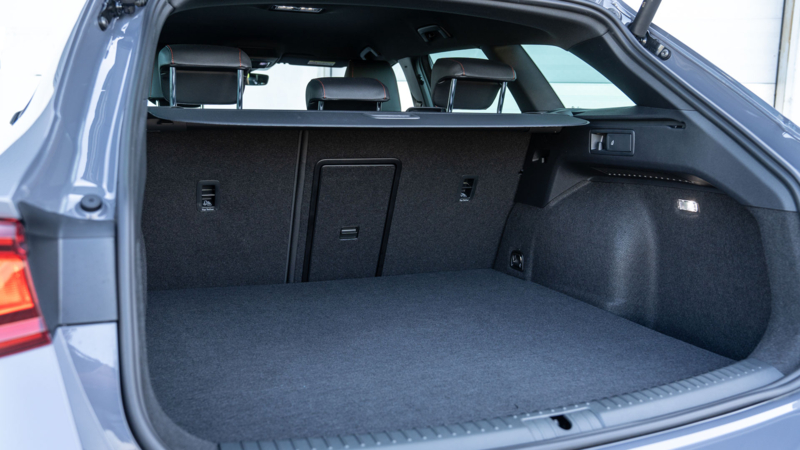 AutoZeelandtest van de SEAT Leon Sportstourer FR Business e-hybrid PHEV