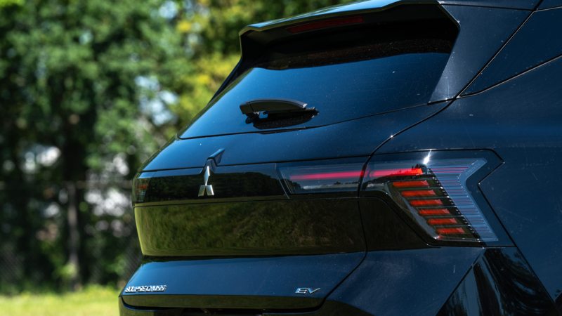 AutoZeeland rijdt de Mitsubishi Eclipse Cross 87 kWh