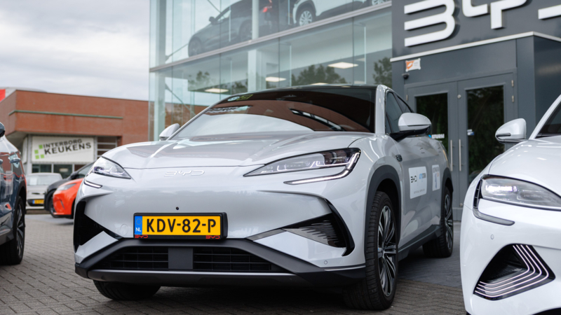 Auto Sturm BYD official supplier van Kustmarathon Zeeland 2026