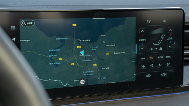 AutoZeeland rijdt de KGM Actyon Hybrid