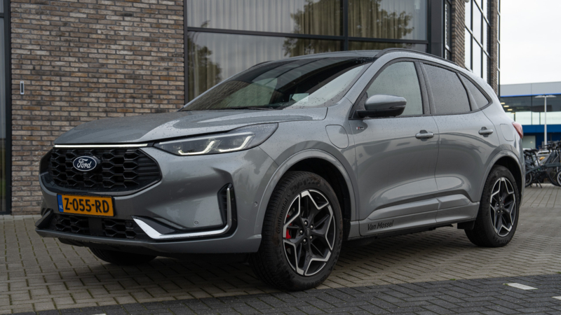 AutoZeelandtest van de Ford Kuga PHEV ST-Line X