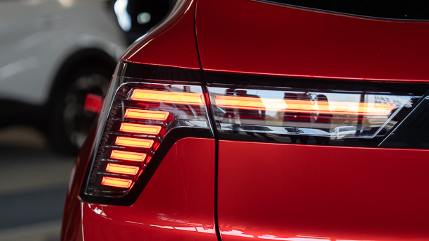 Nieuwe Mitsubishi Eclipse Cross en Grandis geïntroduceerd bij Auto Moret in Terneuzen