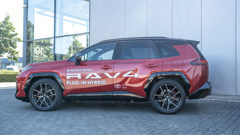 AutoZeelandtest van de Toyota RAV4 GR Plug-In-Hybrid 300 Sport
