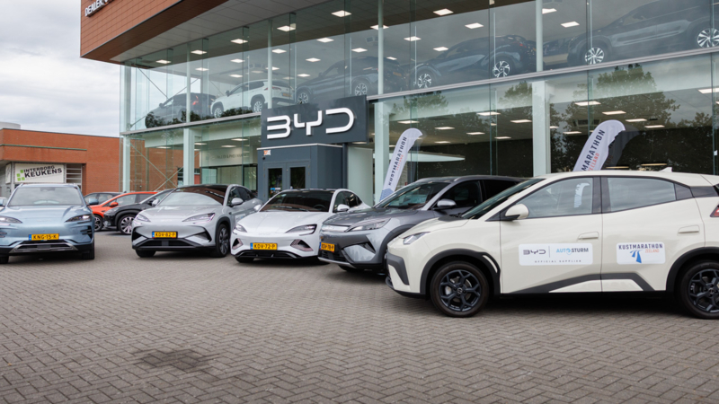Auto Sturm BYD official supplier van Kustmarathon Zeeland 2026