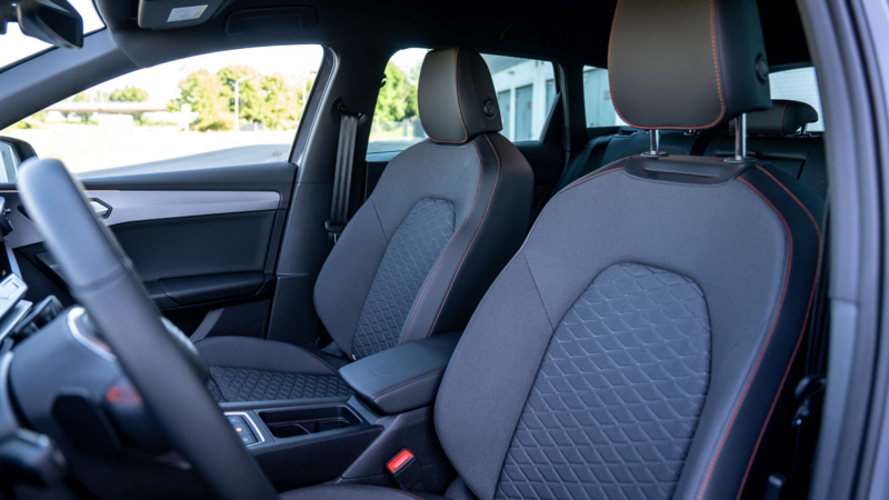 AutoZeelandtest van de SEAT Leon Sportstourer FR Business e-hybrid PHEV