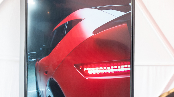 Hyundai IONIQ 3 maakt indruk tijdens onthulling bij Auto Sturm in Goes