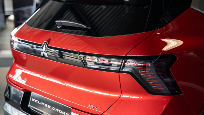 Nieuwe Mitsubishi Eclipse Cross en Grandis geïntroduceerd bij Auto Moret in Terneuzen