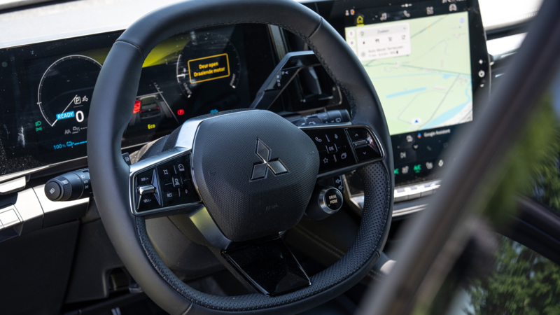 AutoZeeland rijdt de Mitsubishi Eclipse Cross 87 kWh
