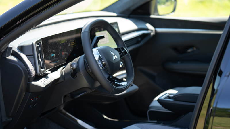 AutoZeeland rijdt de Mitsubishi Eclipse Cross 87 kWh
