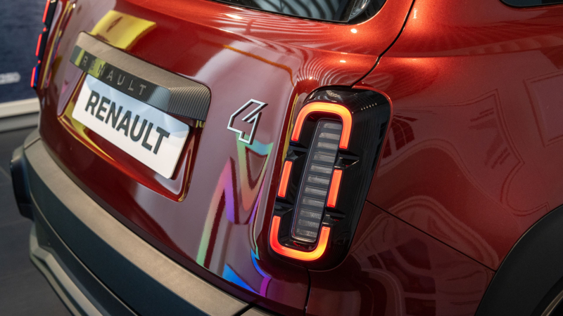 AutoZeelandtest van de Renault 4 E-Tech Electric 150 pk Comfort Range