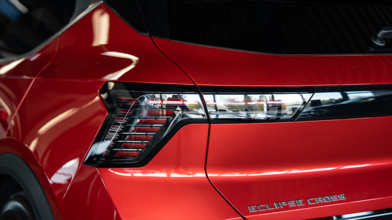 Nieuwe Mitsubishi Eclipse Cross en Grandis geïntroduceerd bij Auto Moret in Terneuzen