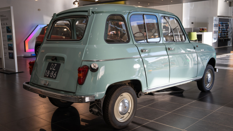 AutoZeelandtest van de Renault 4 E-Tech Electric 150 pk Comfort Range