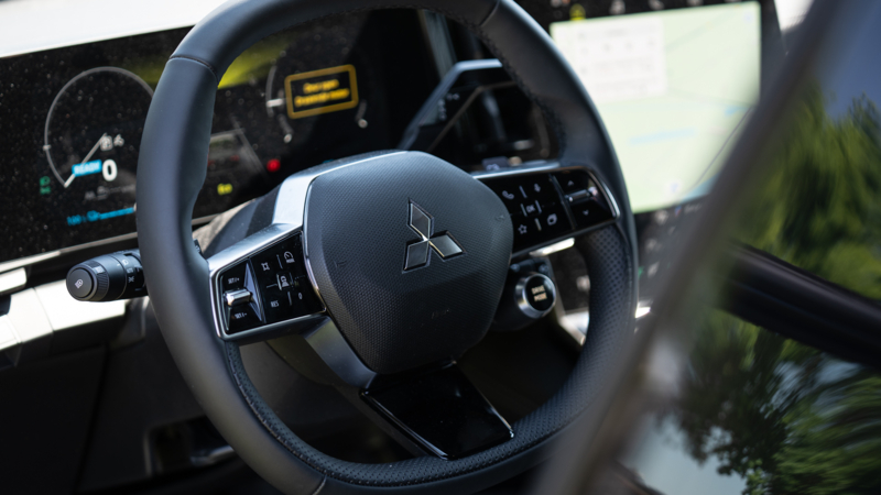 AutoZeeland rijdt de Mitsubishi Eclipse Cross 87 kWh