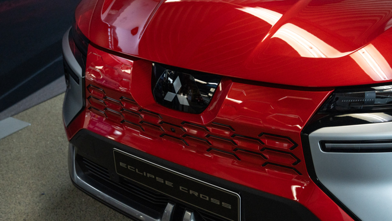 Nieuwe Mitsubishi Eclipse Cross en Grandis geïntroduceerd bij Auto Moret in Terneuzen