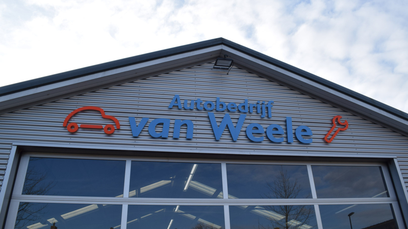 De autosleutelservice van Autobedrijf Van Weele in Krabbendijke