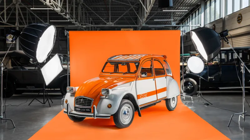 Iconische Citroën 2CV Spot, de eerste limited edition van het merk, viert 50-jarig jubileum