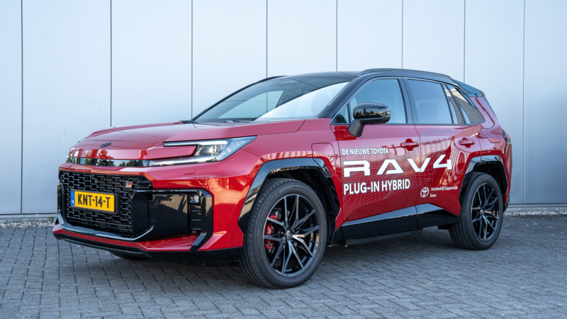 AutoZeelandtest van de Toyota RAV4 GR Plug-In-Hybrid 300 Sport