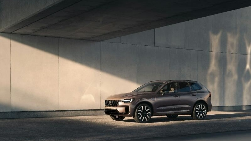 Volvo Cars introduceert long-range plug-in hybride varianten van de populaire XC60 en XC90